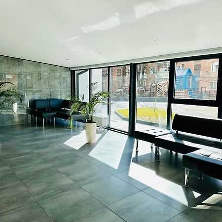 Designer Apartments In The City Center Rivne Bagian luar foto