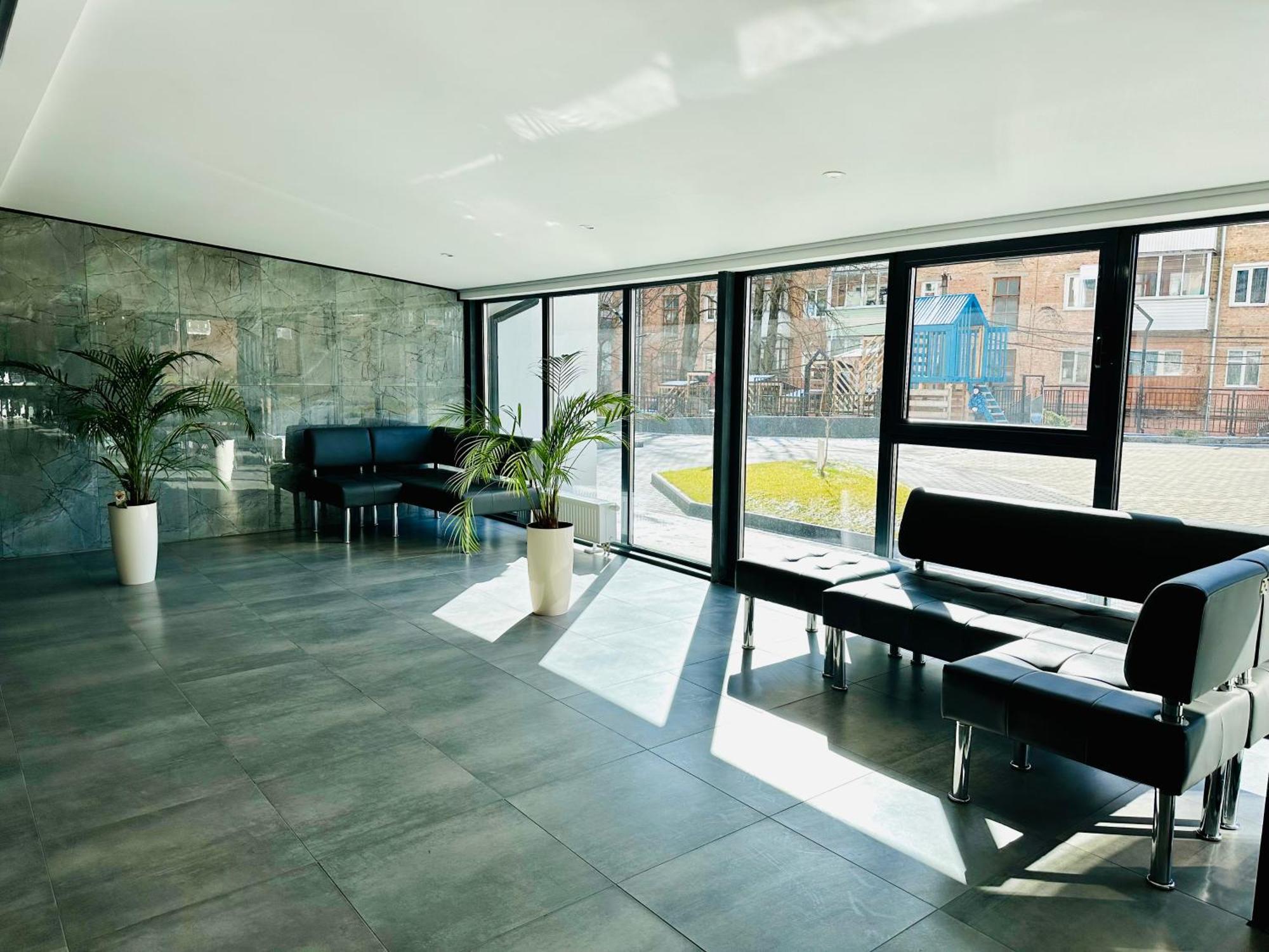Designer Apartments In The City Center Rivne Bagian luar foto