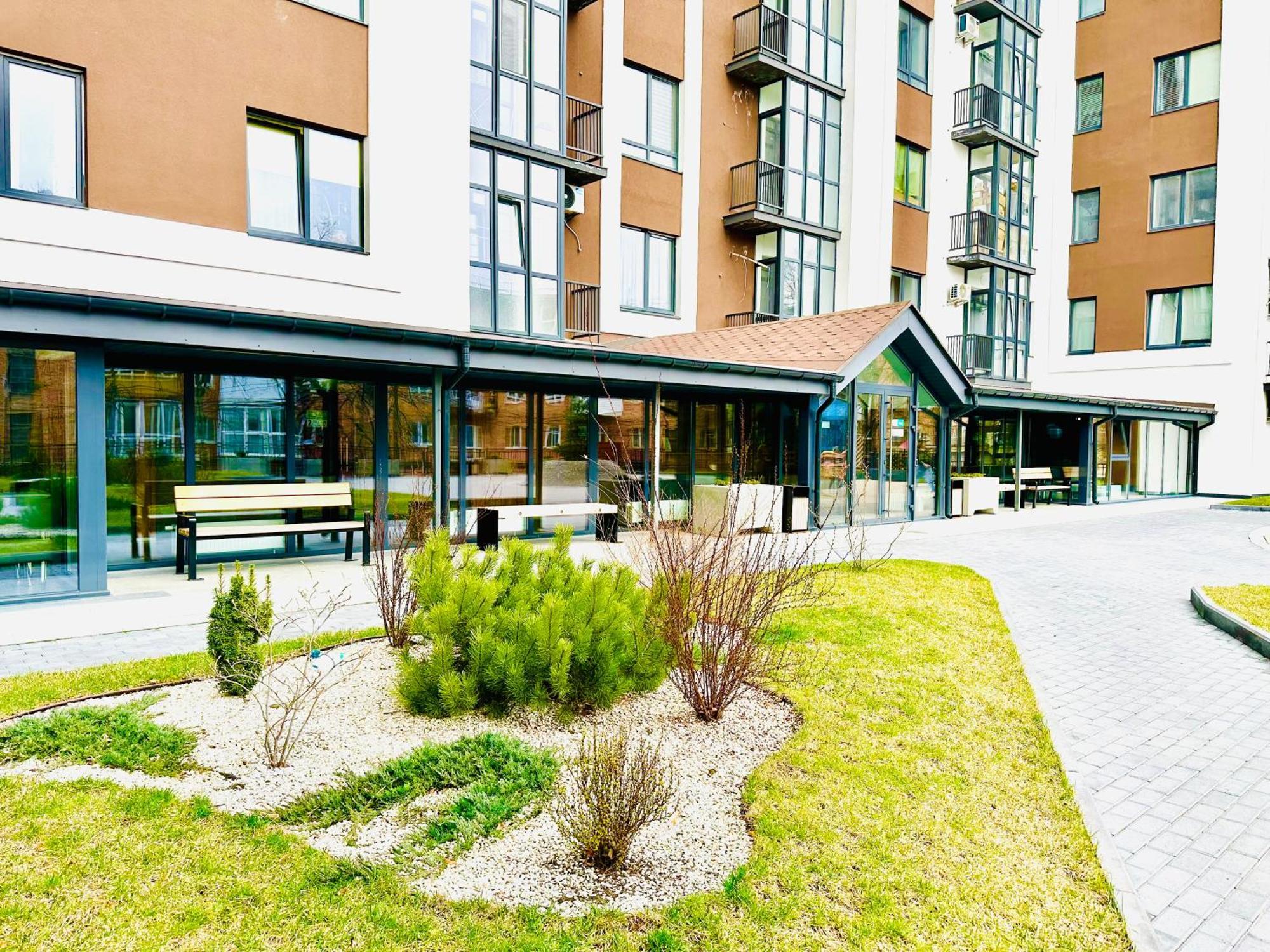 Designer Apartments In The City Center Rivne Bagian luar foto
